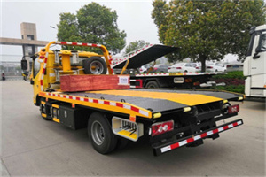 蓝山道路救援拖车报价